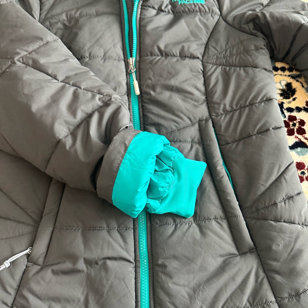North Face insulted jacket - gray and blue - size Sm - Picture 4 of 7